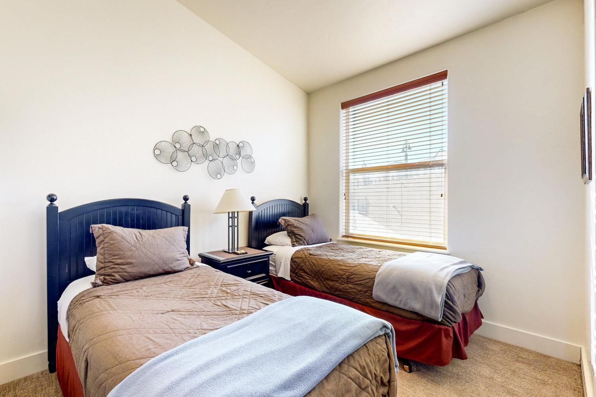 Newpark Townhomes 28 파크 시티 외부 사진